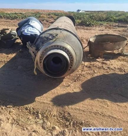 العثور على 17 صاعقا من مخلفات النظام السابق داخل أرض زراعية غرب الناصرية