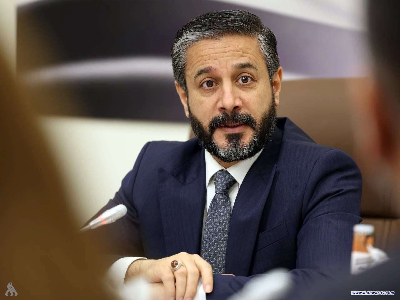 وزير التعليم يقرر معالجة الحالات الحرجة لمواد المراحل المنتهية في الامتحان التقويمي