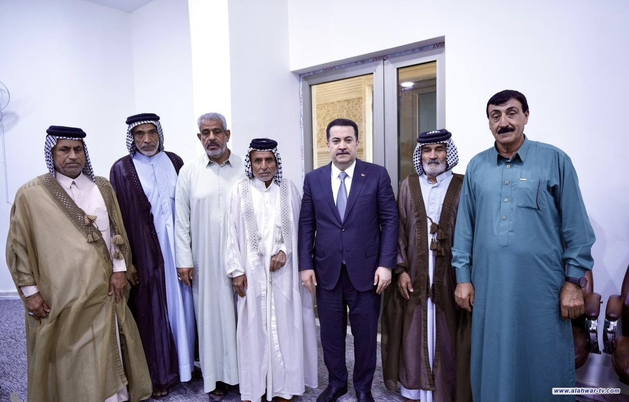 رئيس الوزراء يؤكد التزام الحكومة برعاية ذوي الشهداء ومتابعة شؤونهم