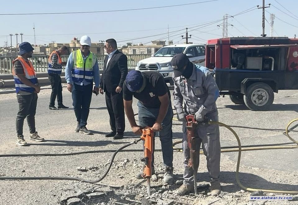 بالصور: انطلاق أعمال تأهيل جسر الهولندي الكونكريتي في الناصرية بتصميم حديث وعرض 24 مترًا