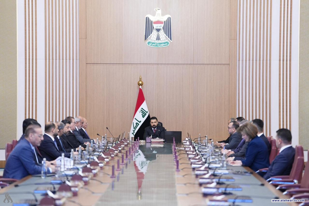 رئيس الوزراء علي فالح الزيدي يترأس الجلسة الاعتيادية الأولى لمجلس الوزراء