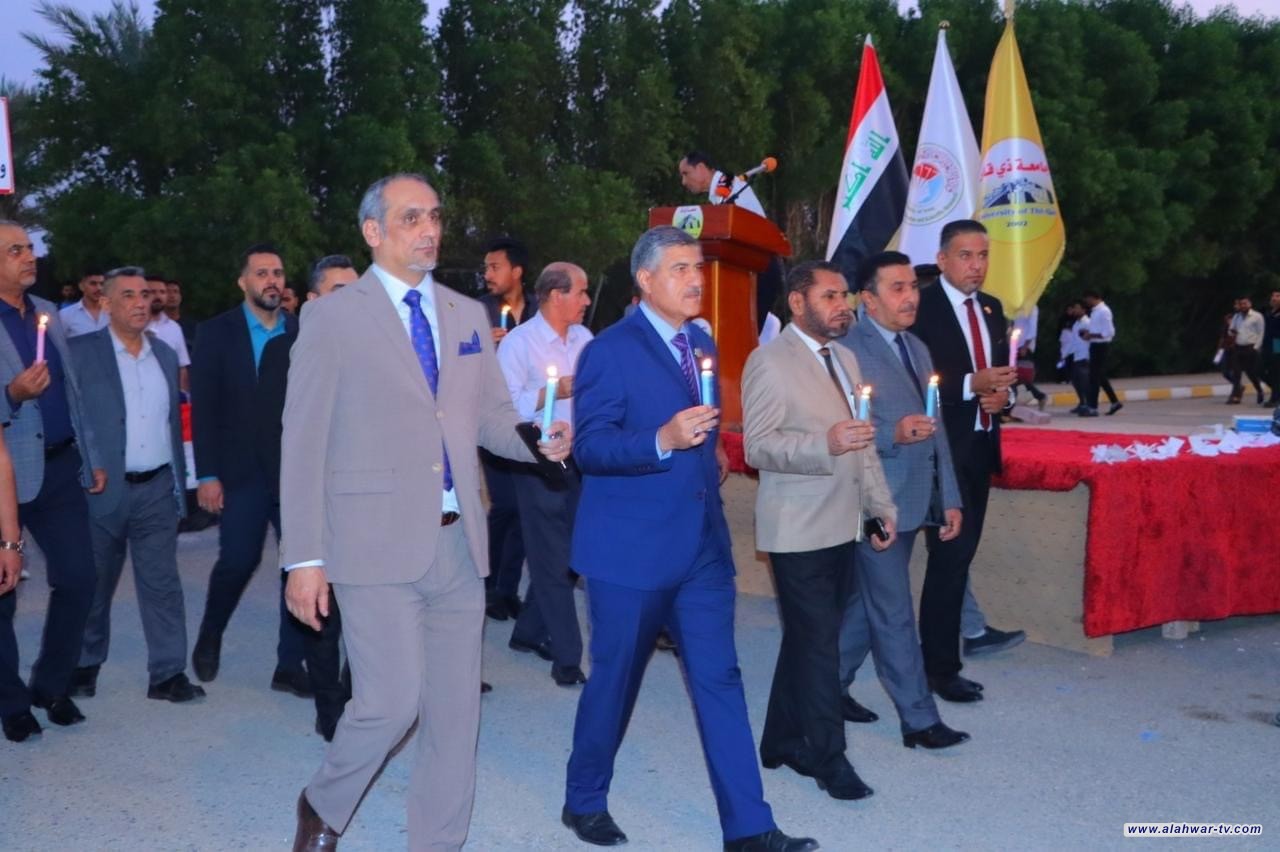 طلبة ومنتسبو جامعة ذي قار يوقدون الشموع حدادا على أرواح شهداء فلسطين