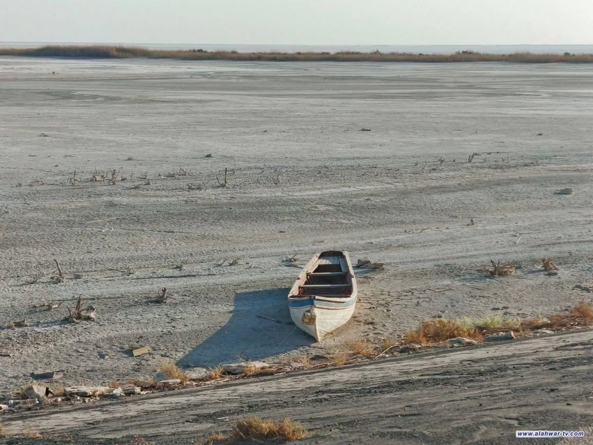 بالصور حجم الجفاف في هور الدلمج بعد تراجع الإطلاقات المائية من تركيا
