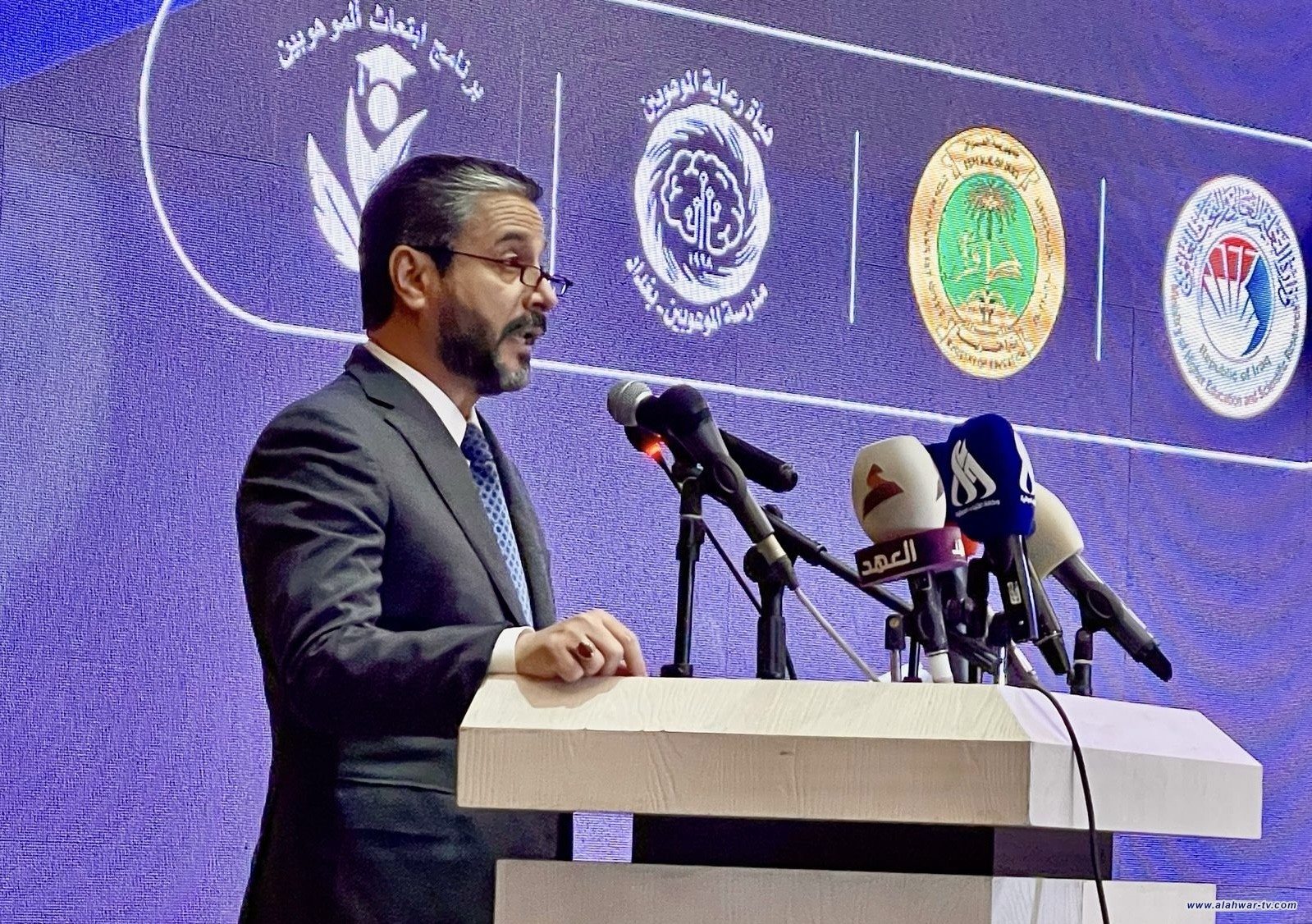 وزير التعليم يعلن إطلاق البرنامج الخاص بابتعاث الموهوبين