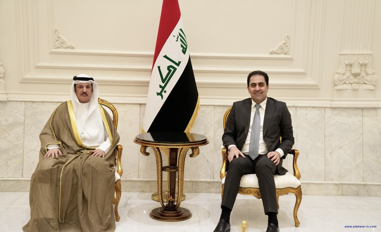 المندلاوي لوفد كويتي: المرحلة الحالية تتطلب مضاعفة الجهود لتعزيز التواصل الشعبي والمجتمعي