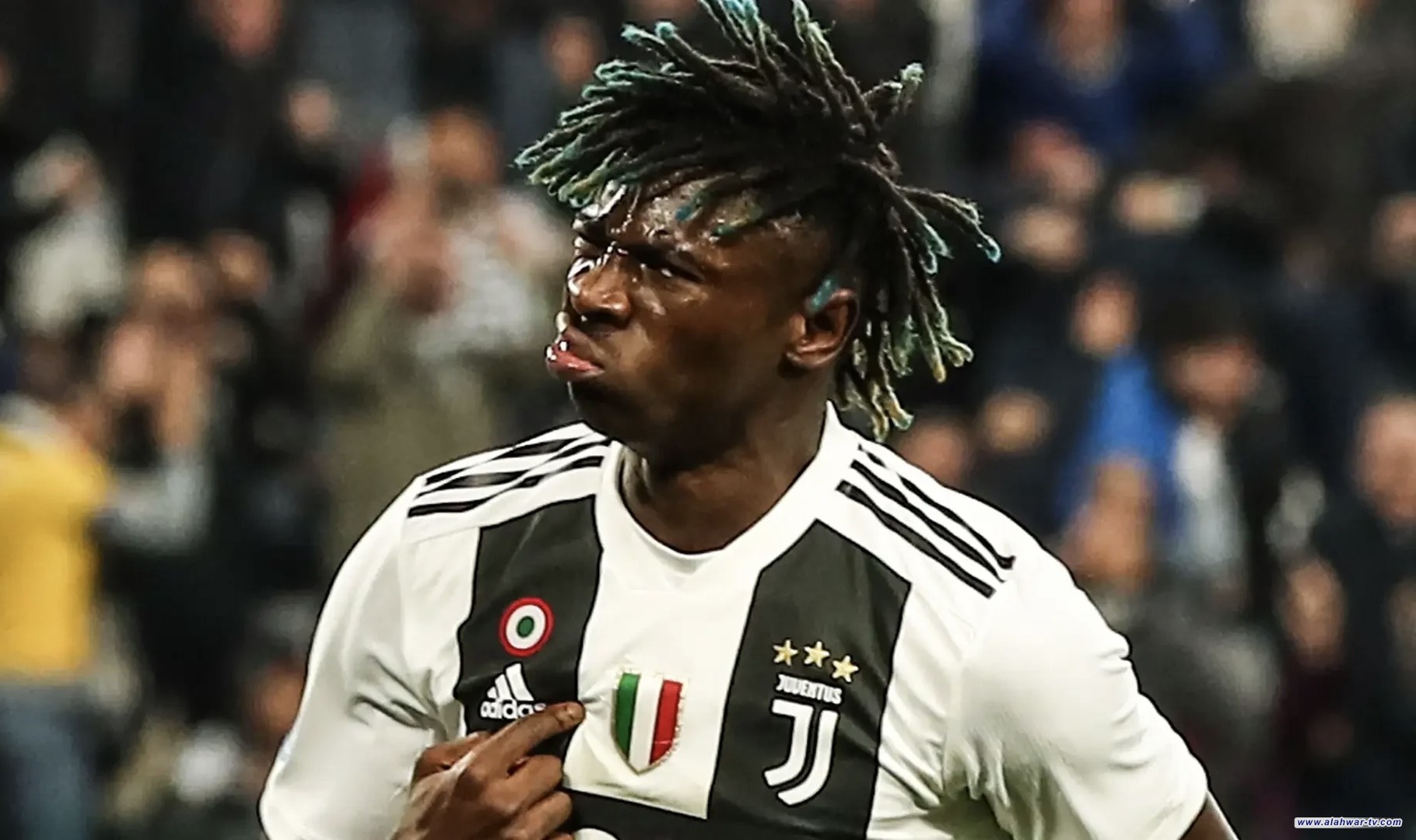 برشلونة يدرس التعاقد مع مهاجم يوفنتوس السابق