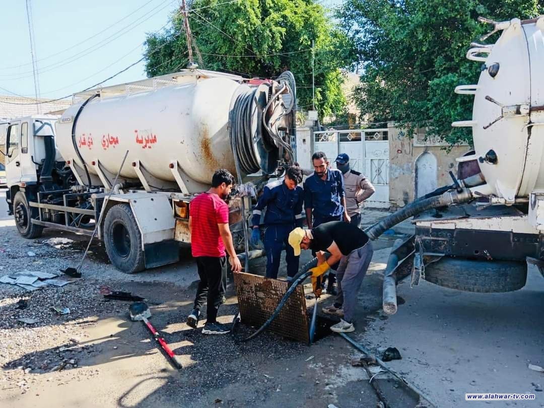 مديرية مجاري ذي قار تجري حملة صيانة لخطوط النقل الرئيسية للمجاري ومحطات الرفع الرئيسية وتنظيف الخطوط الناقلة الرئيسية وتلبية شكاوى المواطنين في جميع أقسام الصيانة، فضلا عن صيانة محطات الرفع استعداداً لموسم الأمطار الحالي