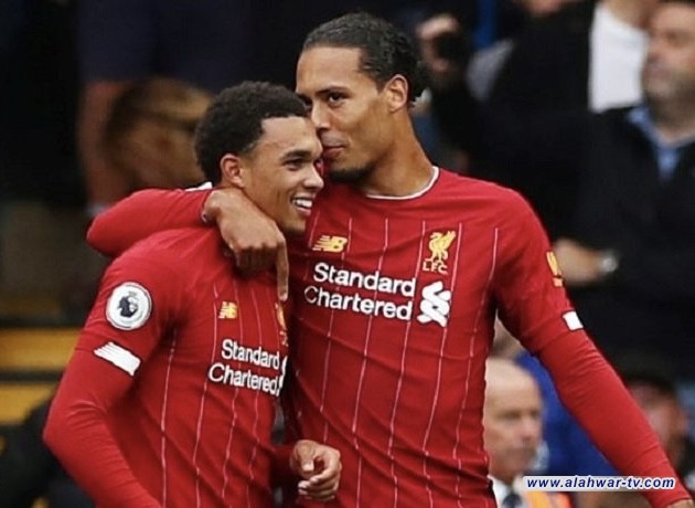 قائد ليفربول يثير الجدل حول مستقبل أرنولد