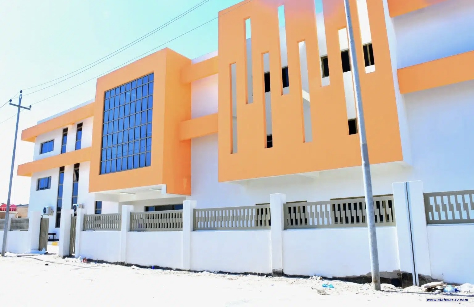 تربية ذي قار: اشغال 10 مدارس جديدة يحقق توزيعا أفضل للتلاميذ ويحسن البيئة التعليمية