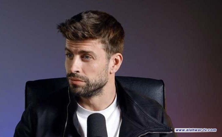 بيكيه: تشافي الأنسب لقيادة برشلونة