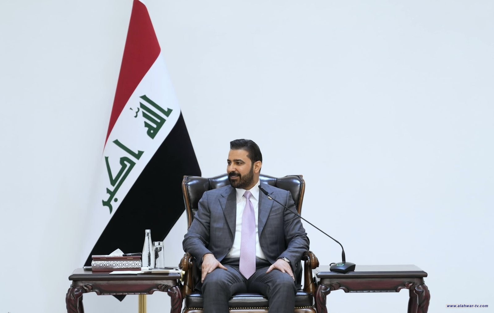 رئيس الوزراء يتلقى رسالة تهنئة من رئيسة الحكومة التونسية بمناسبة تشكيله الحكومة الجديدة