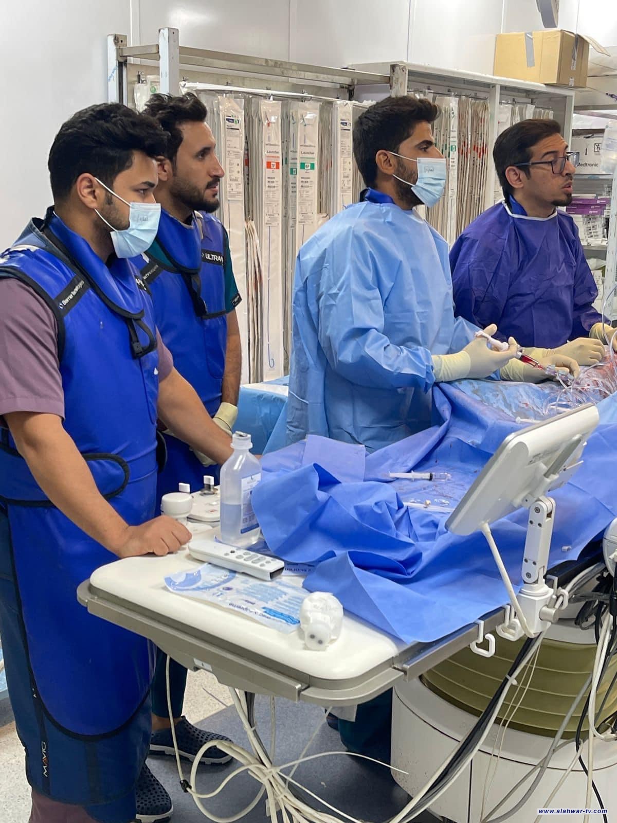 مركز قلب الناصرية ينجح باجراء قسطرة طارئة لمريض من واسط