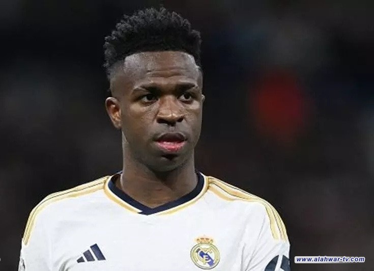 فينيسيوس يرفض عرض ريال مدريد ويطالب براتب الأسطورة رونالدو