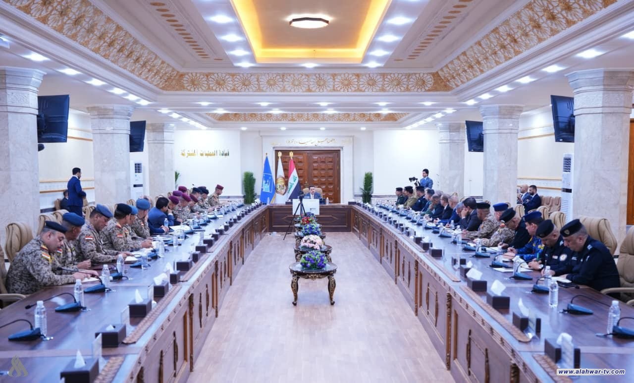 القائد العام يزور قيادة العمليات المشتركة لمتابعة الاستعدادات الخاصة بالانتخابات