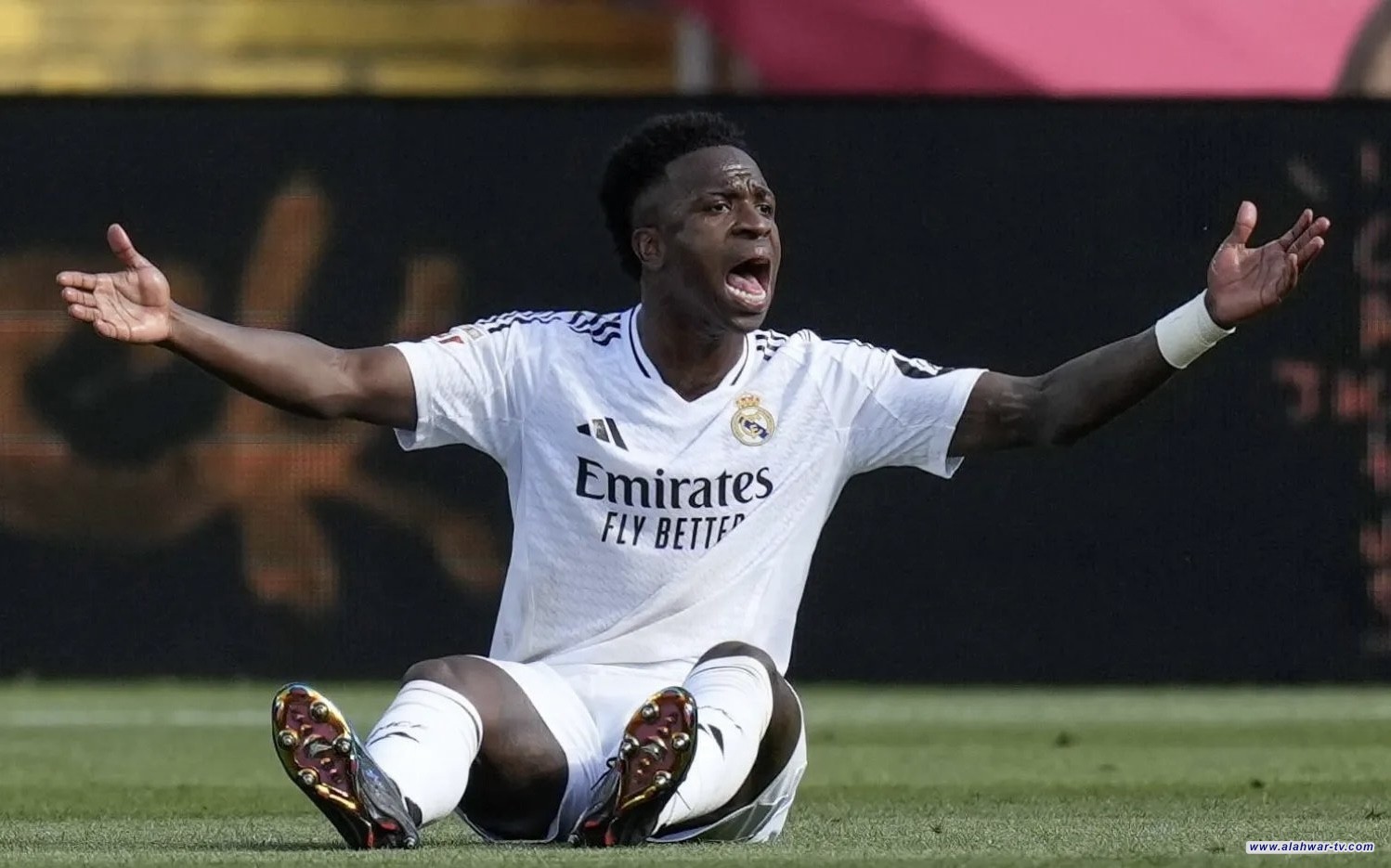 رقم سلبي يلاحق فينيسيوس أمام فاييكانو