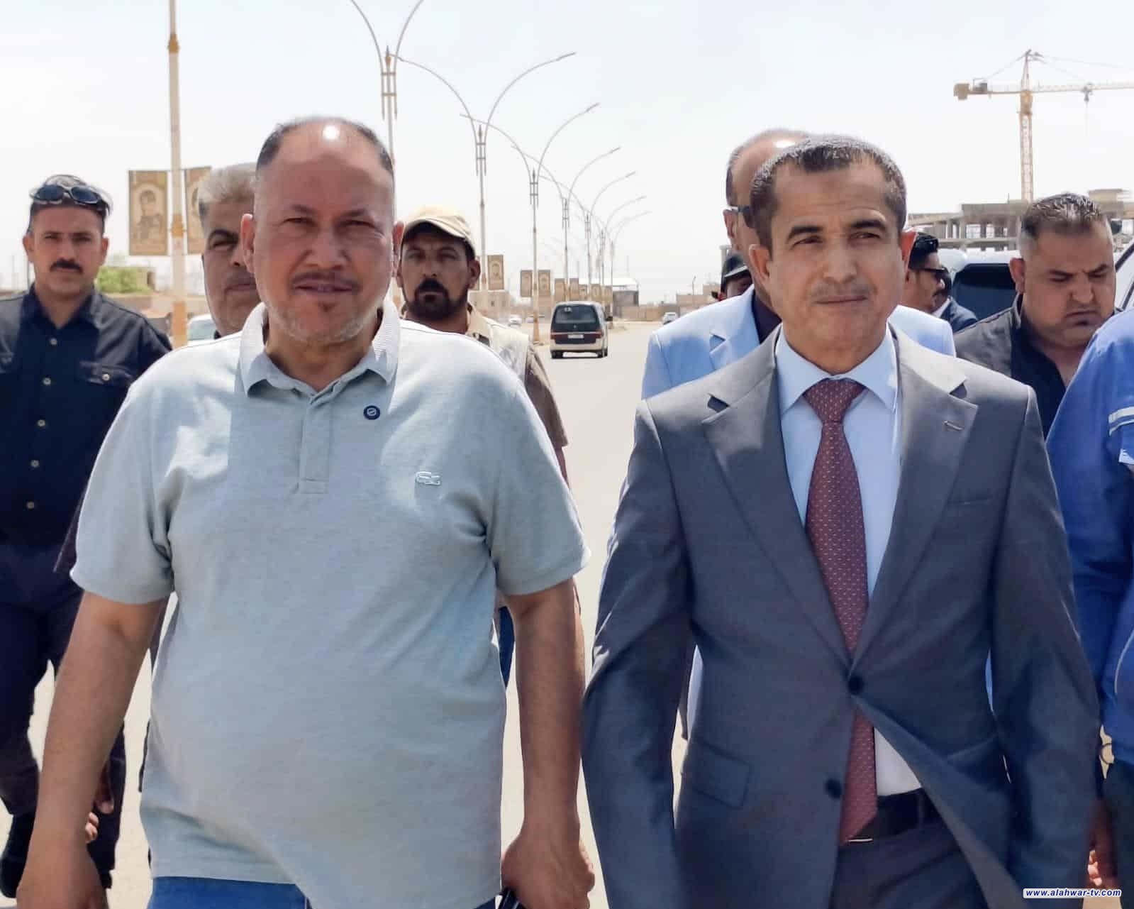 بلدية الناصرية تطلق حملة خدمية لتأهيل وتنظيف المدخل الغربي للمدينة