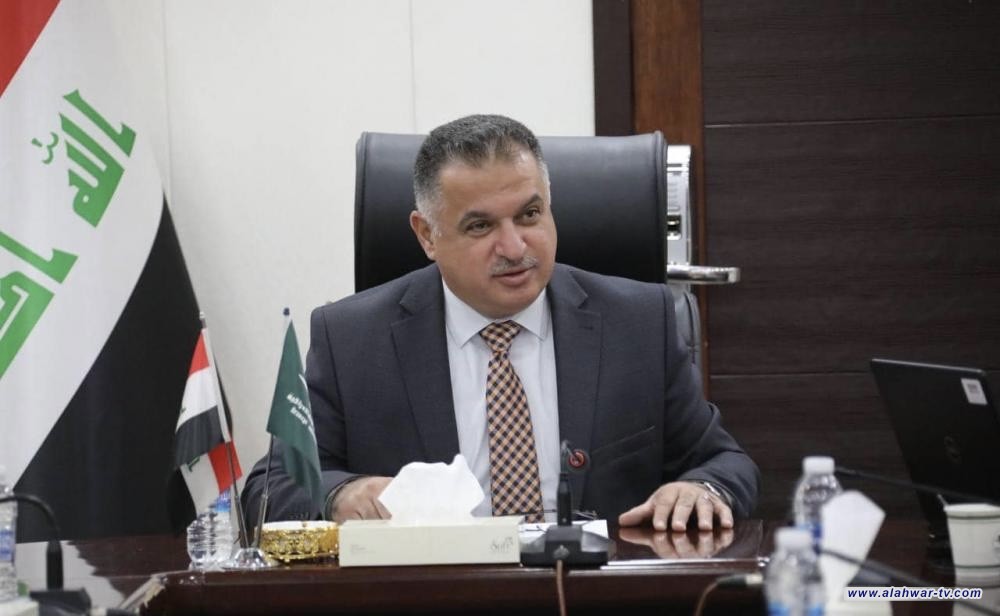 تحقيق مع مدير الخطوط الجوية لتخفيضه أجور تذاكر السفر لأفراد من عائلته