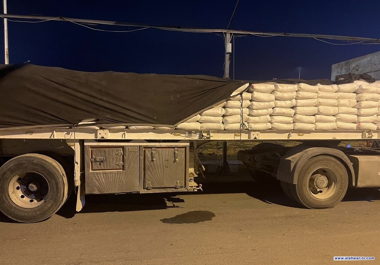 ضبط شاحنة مخالفة لشروط وضوابط الاستيراد في منفذ الشيب الحدودي