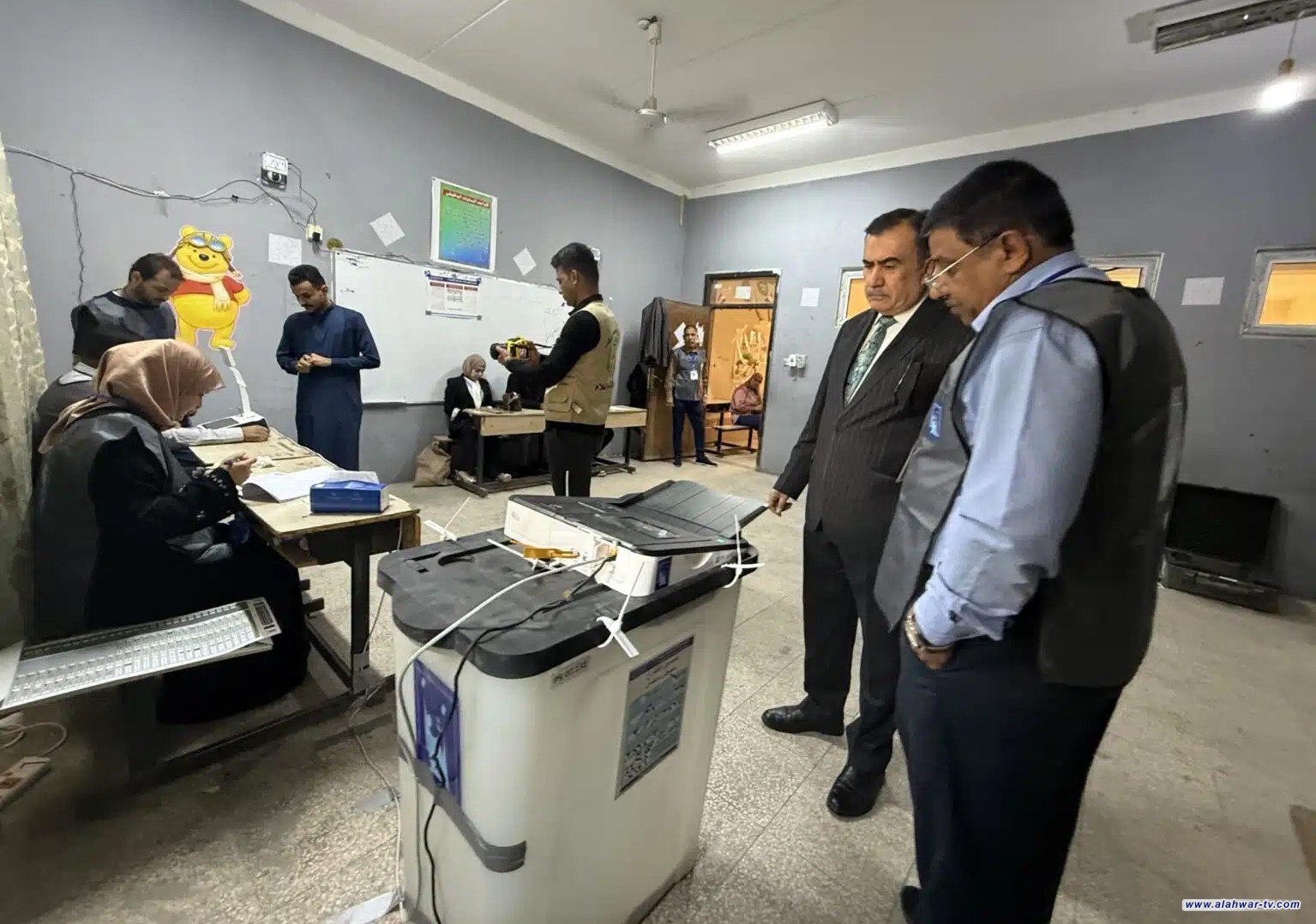 أكثر من 65  ألف مراقب محلي يشرفون على العملية الانتخابية في ذي قار