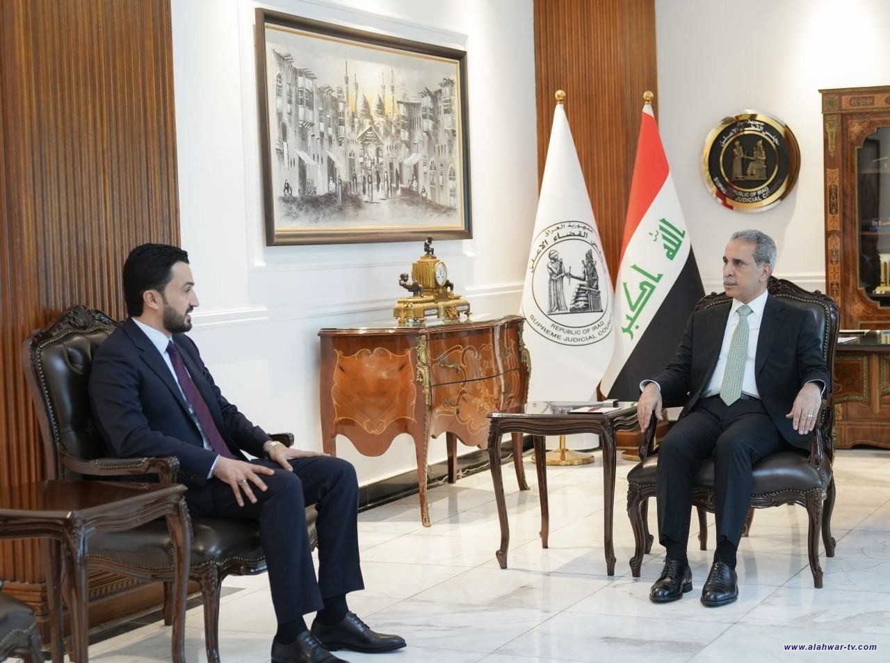 القاضي زيدان ووزير الاتصالات يبحثان القضايا والملفات القانونية التي تخص قطاع الاتصالات