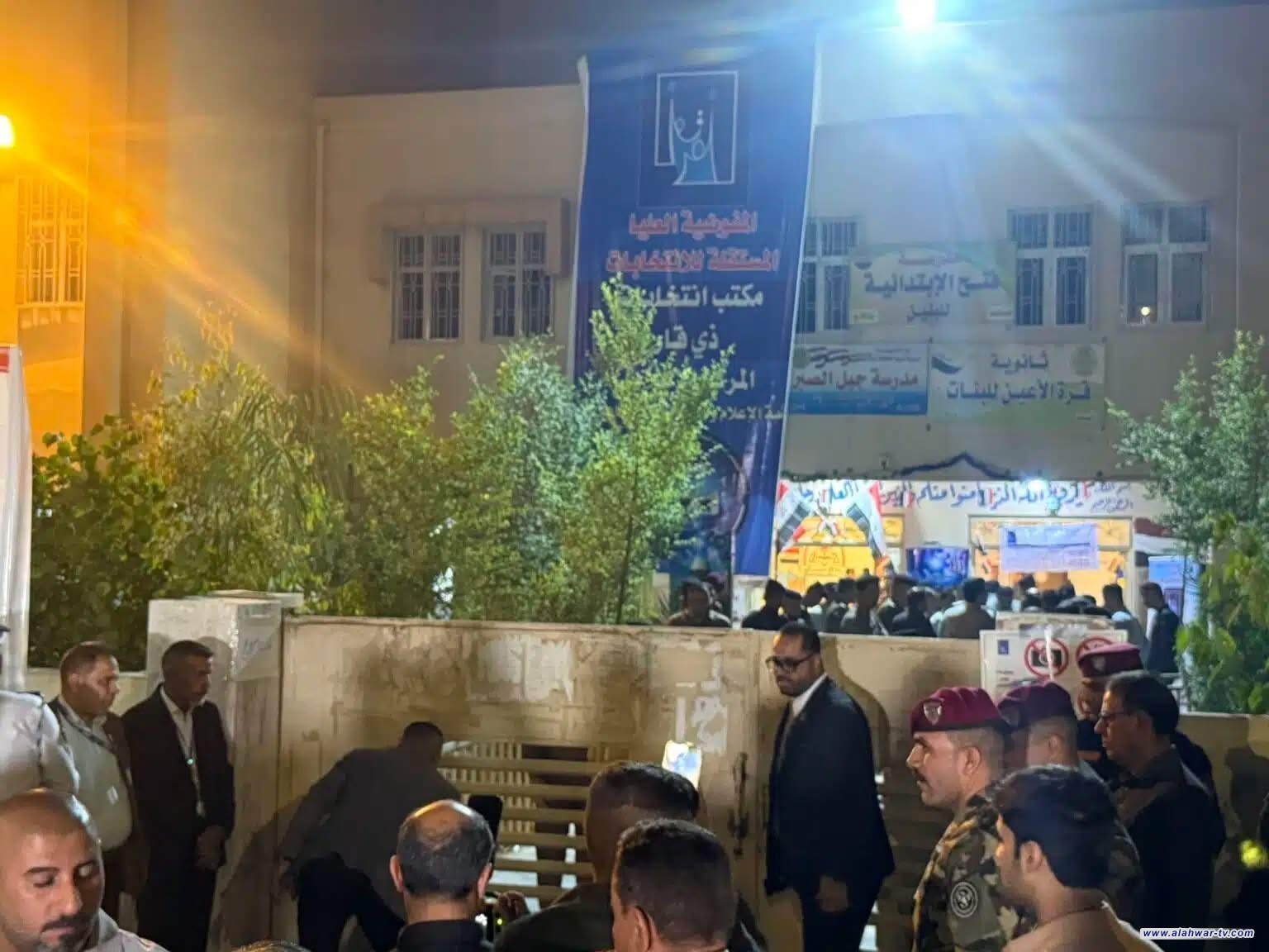 غلاق صناديق الاقتراع في ذي قار بانسيابية تامة