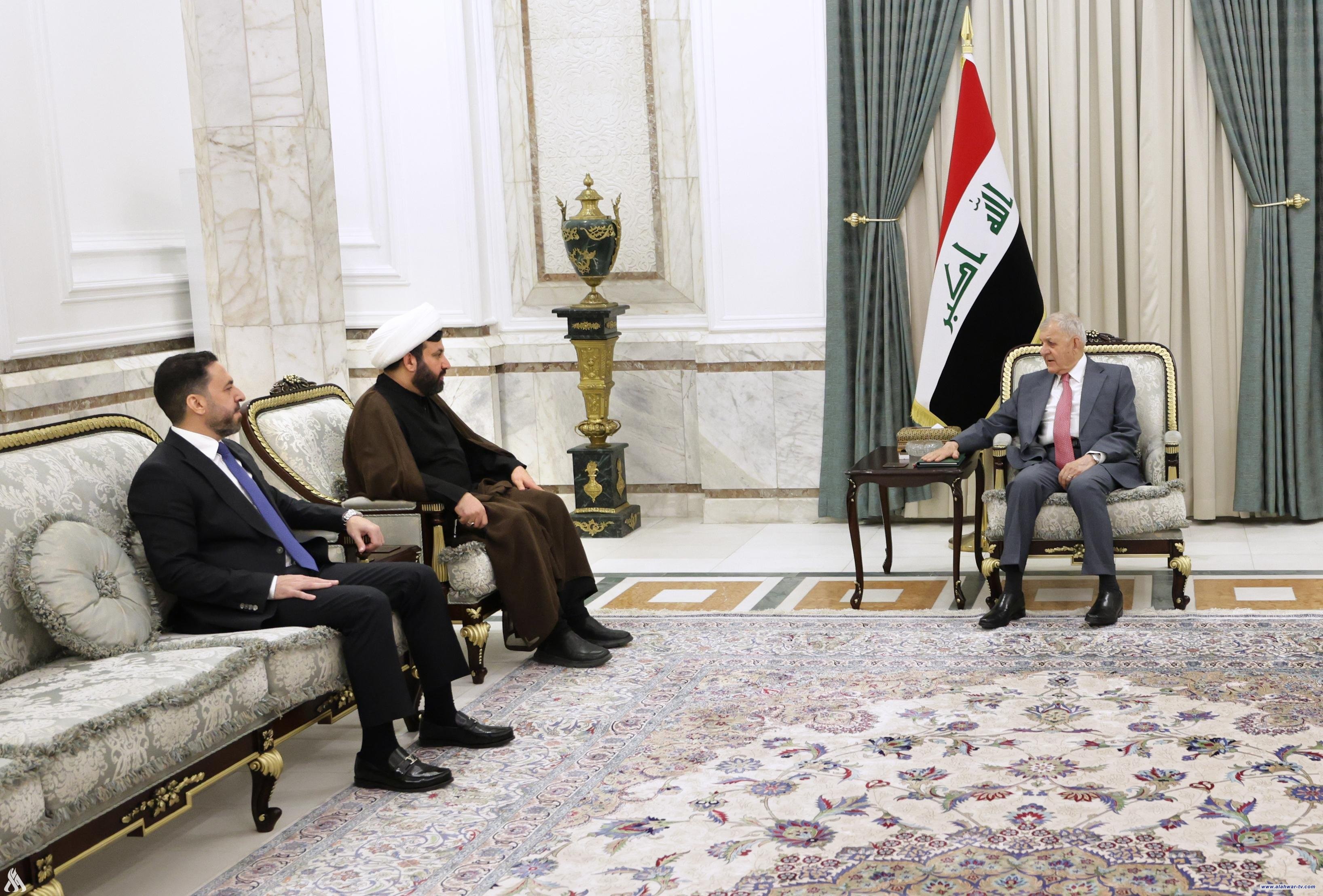 رئيس الجمهورية يؤكد ضرورة اتخاذ الإجراءات اللازمة لضمان تفويج الحجاج إلى مكة المكرمة