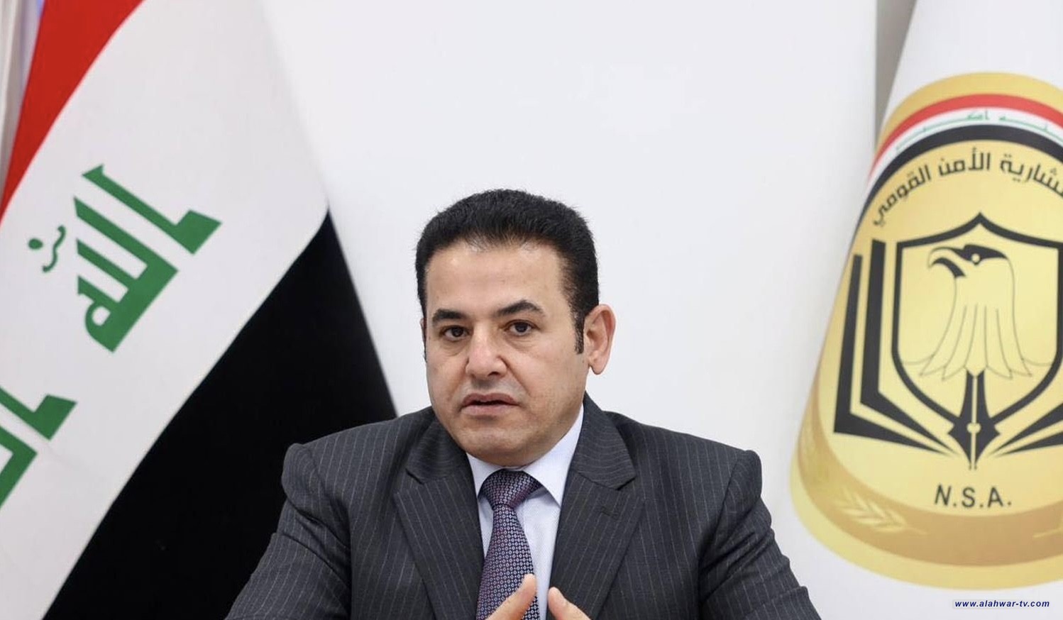 مستشار الأمن القومي: لا صحة لدفع العراق رسوم المرور بمضيق هرمز