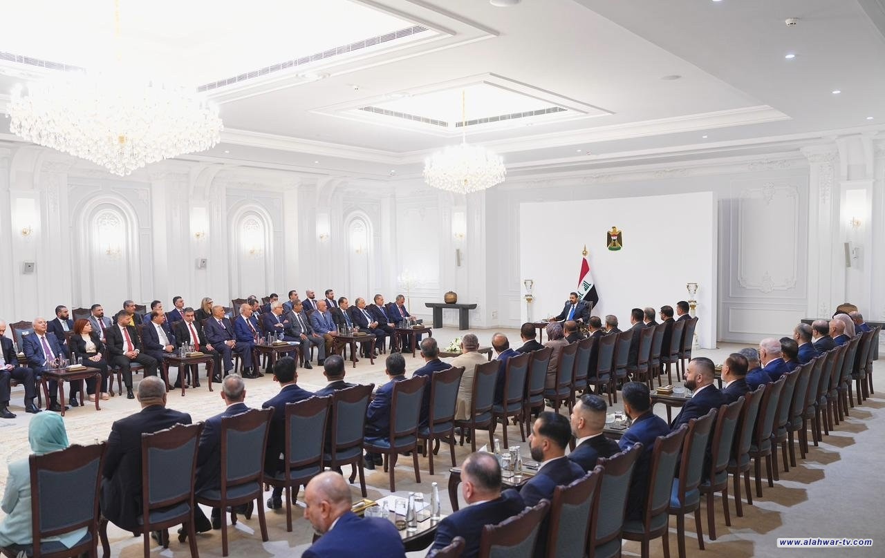 رئيس الوزراء يؤكد أهمية الشراكة مع القطاع الخاص في عملية التنمية ومحاربة الفساد والابتزاز بكلّ أشكاله