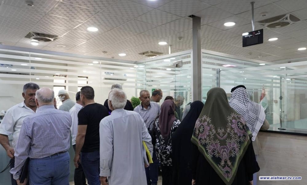المصارف الحكومية تباشر الأحد بيع الدولار للحجاج العراقيين