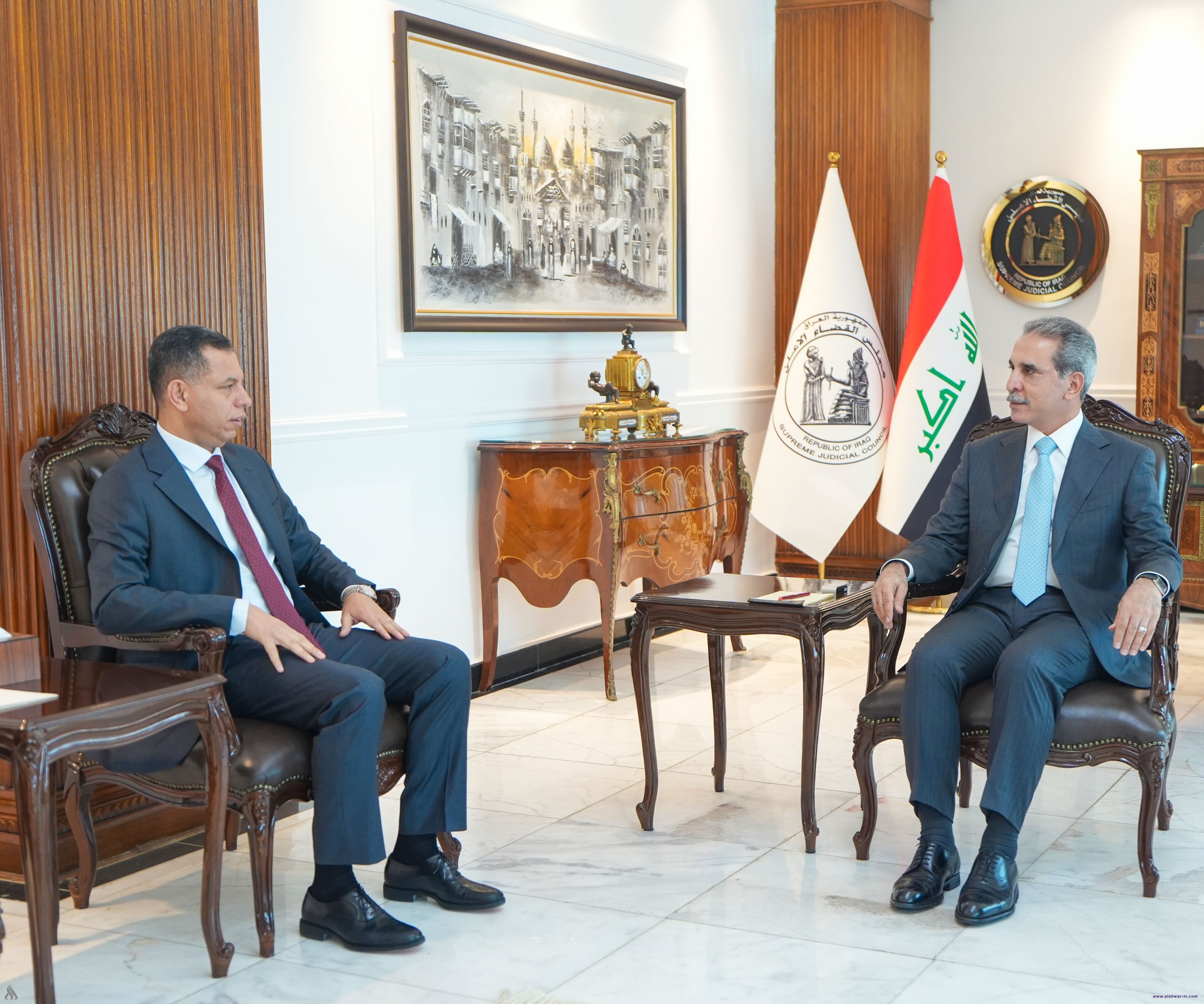 رئيسا القضاء وجهاز المخابرات يبحثان التعاون لترسيخ مبدأ سيادة القانون