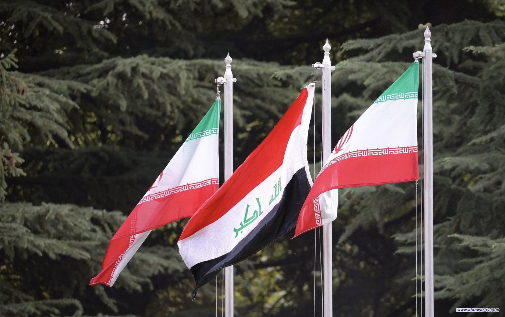 إيران تهنئ العراق حكومةً وشعباً على إجراء الانتخابات بنجاح