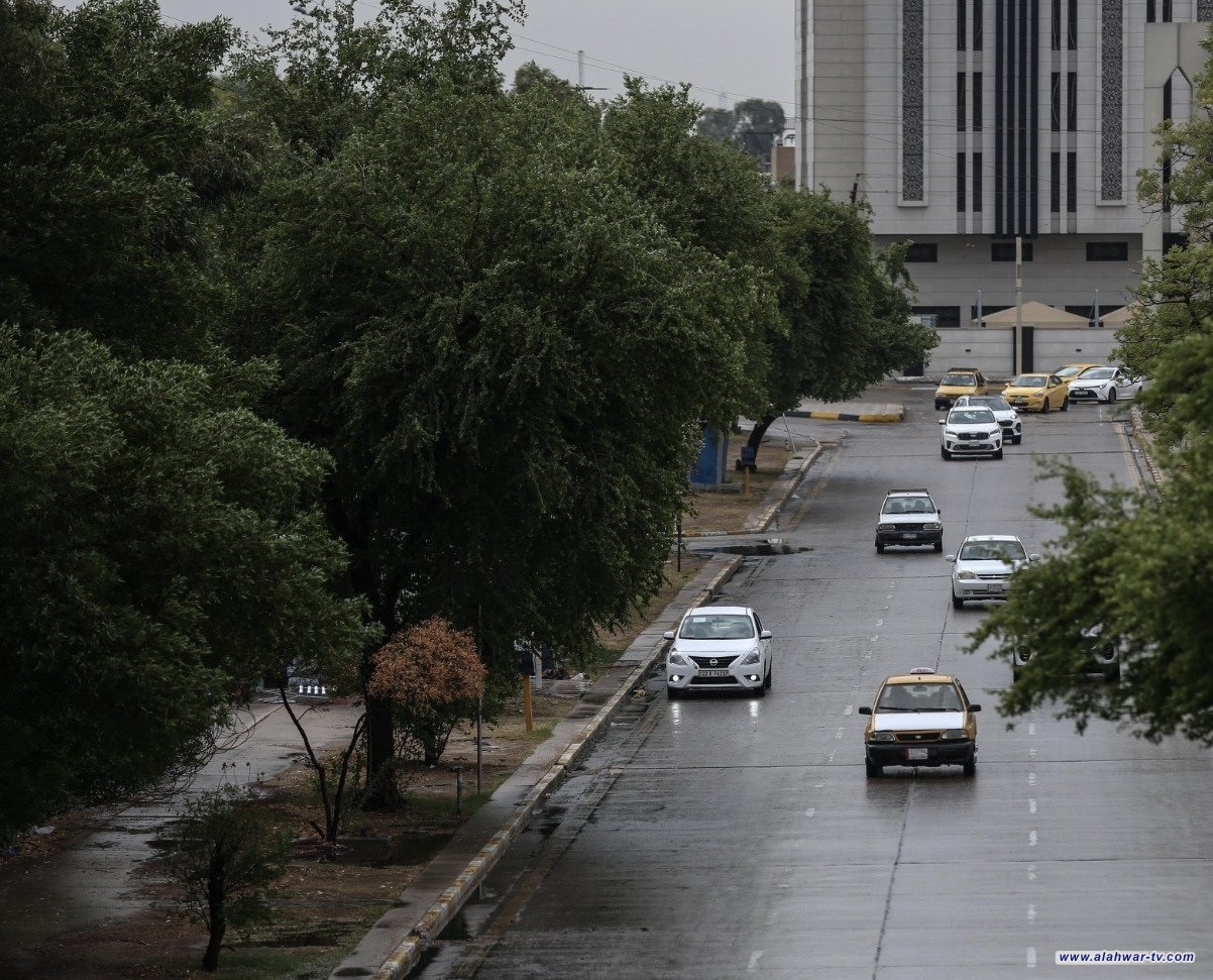 الأنواء الجوية: أمطار رعدية وانخفاض في درجات الحرارة