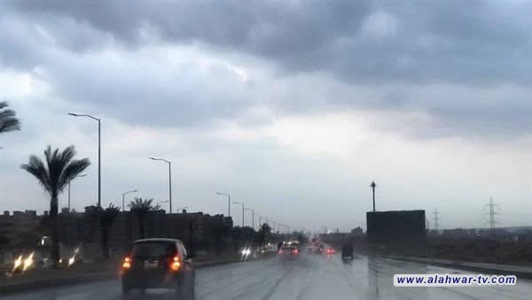 أمطار مرتقبة في ذي قار منخفض البحر الأحمر يبدأ تأثيره