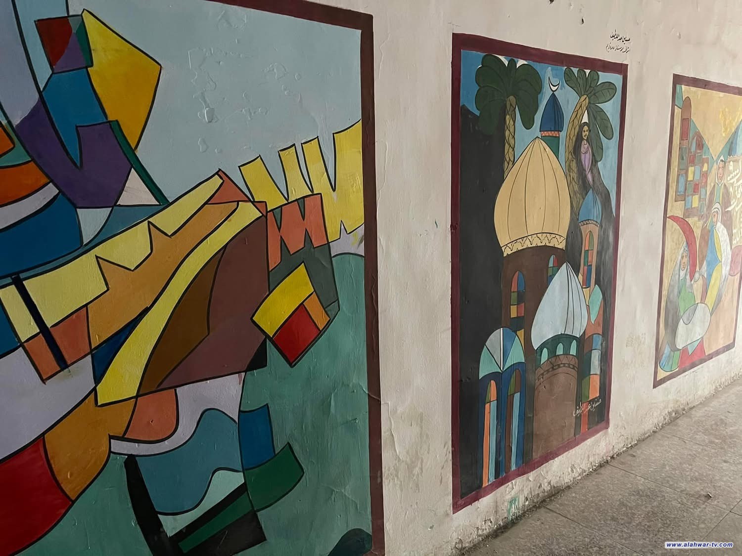 50 لوحة فنية في معرض لطلبة معهد الفنون الجميلة بذي قار