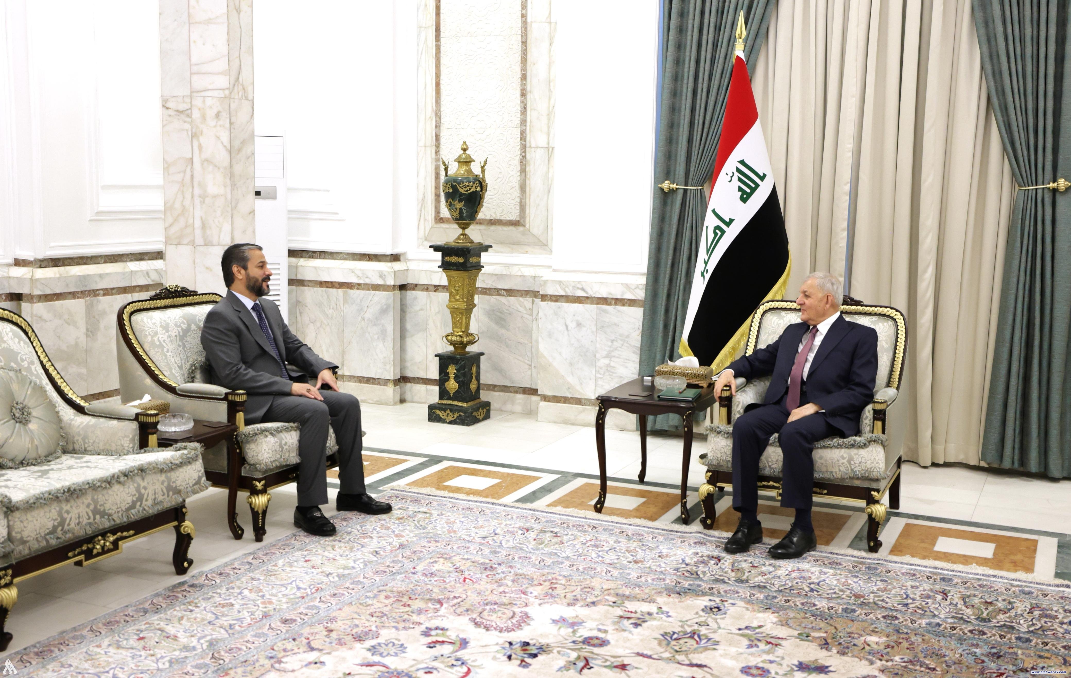 رئيس الجمهورية يؤكد ضرورة الاهتمام بالطلبة الخريجين وزجهم بدورات تطويرية