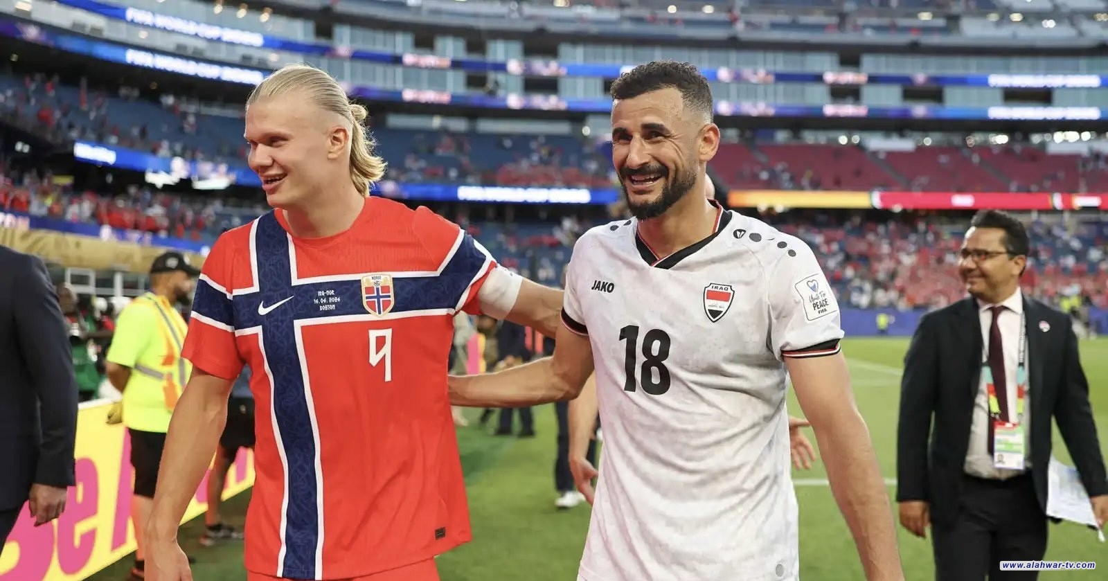 هالاند يفاجئ أيمن حسين عقب مباراة العراق والنرويج