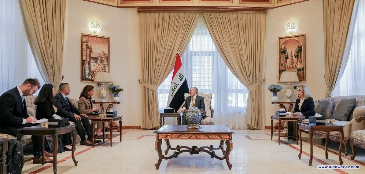 المشهداني والقائم بأعمال السفارة الأميركية يبحثان القمة العربية في بغداد