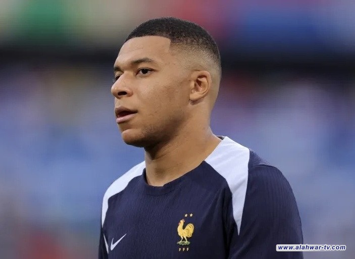 تعويضات بالملايين.. حرب مبابي وسان جيرمان تشتد