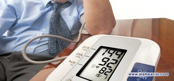 علاقة مفاجئة بين الألم المزمن وارتفاع ضغط الدم