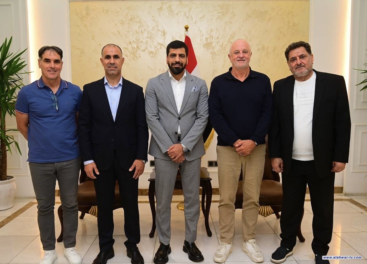 مدرب منتخبنا الوطني الأستراليّ غراهام أرنولد يصل إلى بغداد