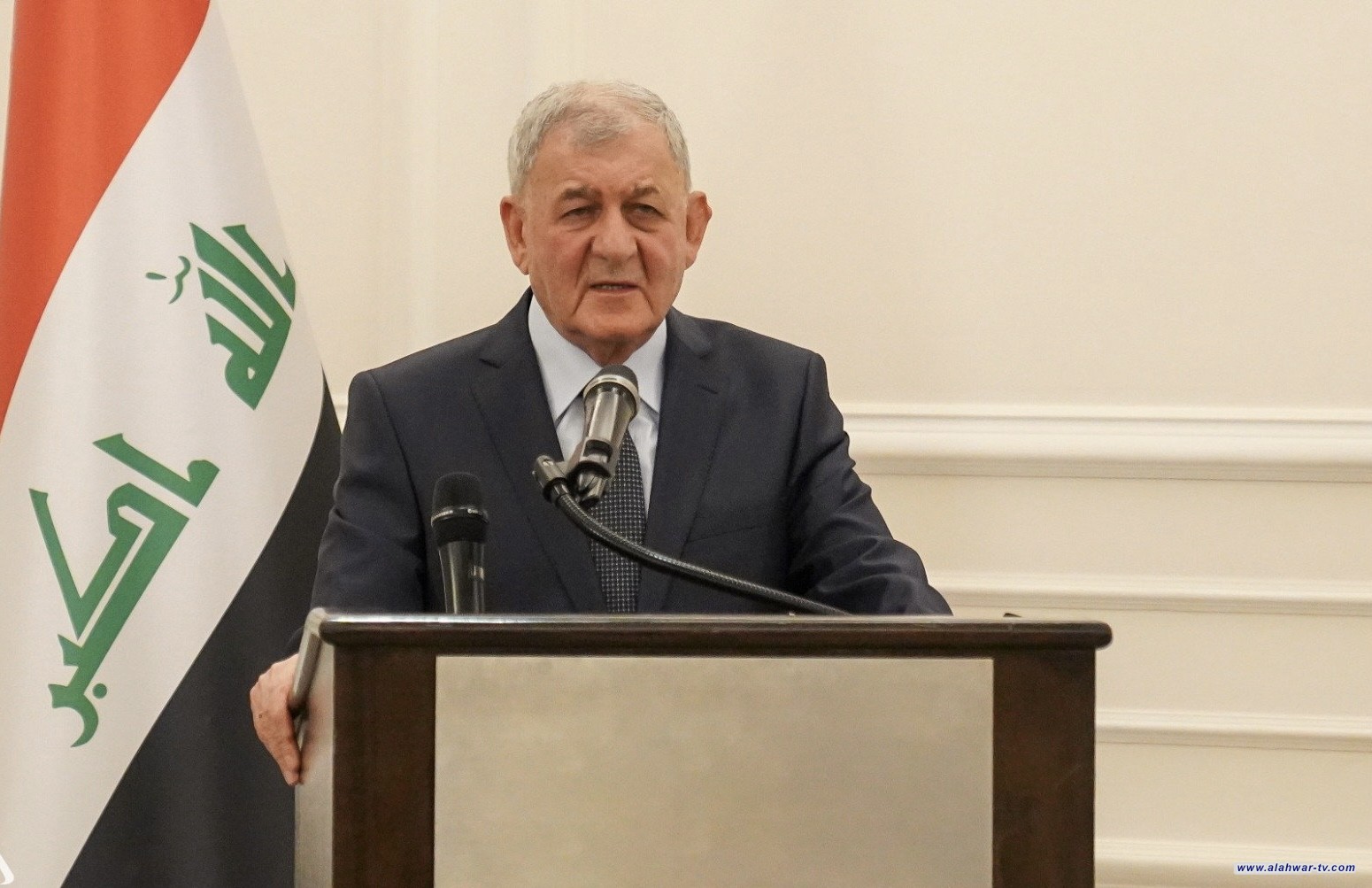 رئيس الجمهورية من باكو: العراق حريص على إقامة علاقات متوازنة مع الجميع