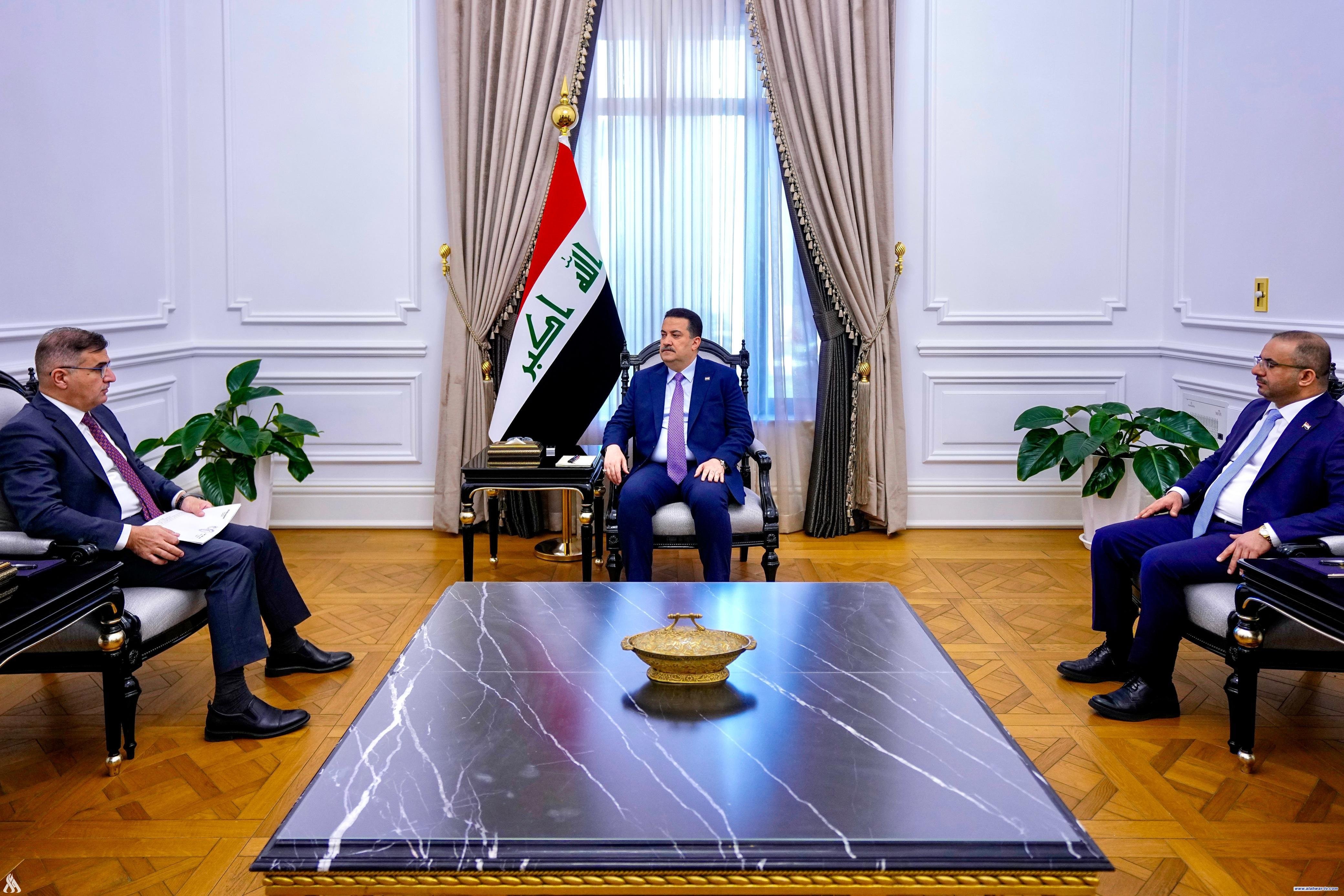 رئيس الوزراء يؤكد دعم الحكومة المستمر لشريحة الأطباء