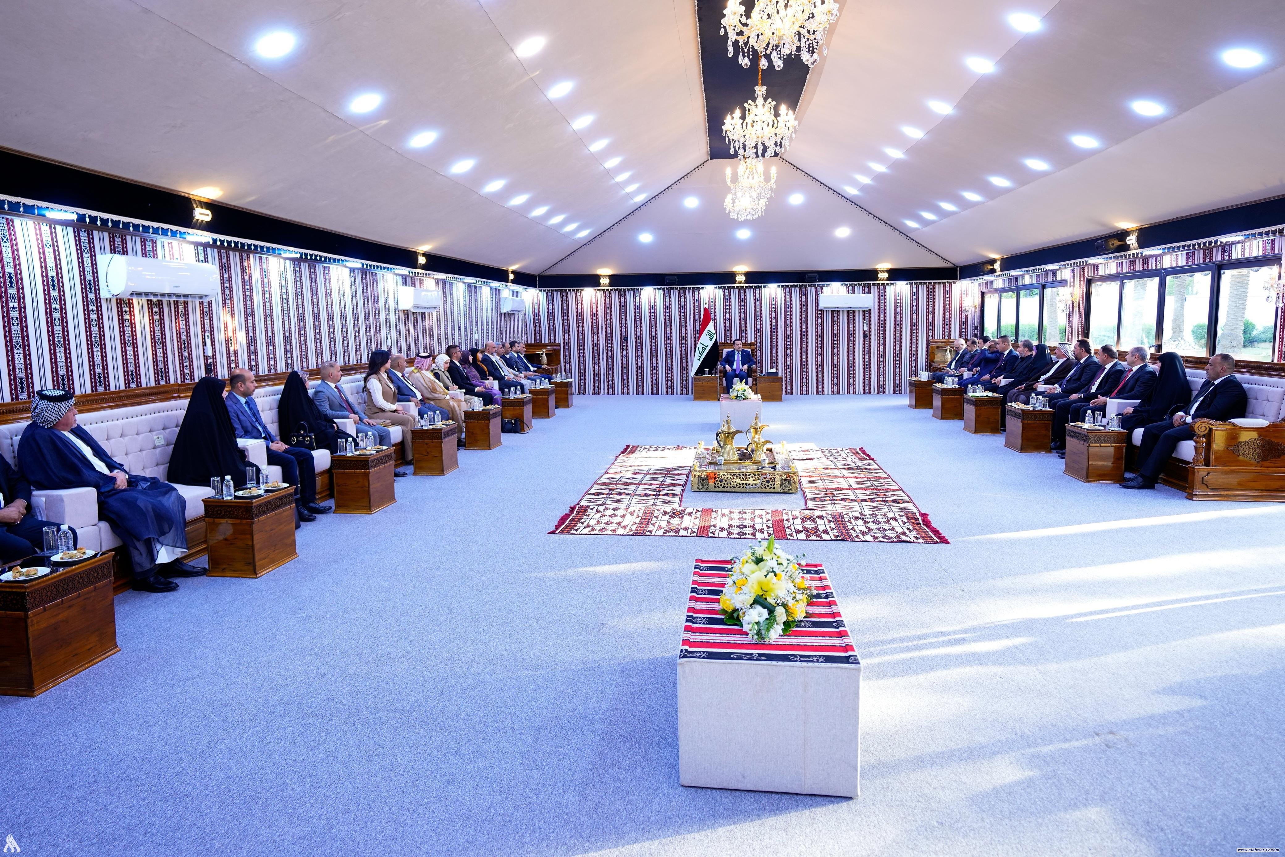 رئيس الوزراء يؤكد أهمية العمل على تهيئة المستلزمات المطلوبة لإنجاح الانتخابات المقبلة