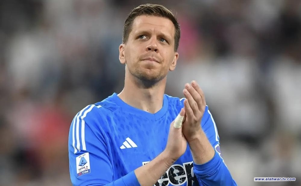 قرار عائلي يؤجل تمديد عقد تشيزني مع برشلونة