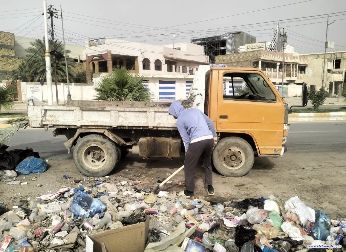 النفايات والطمر خطران يهدّدان سكان الناصرية.. والمحافظة: إمكانيات البلدية ا تواكب حجم الأزمة