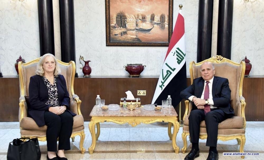 وزير الخارجية يبلغ السفيرة الأمريكية رفض العراق للتصعيد الأخير الذي استهدف جُرف النصر