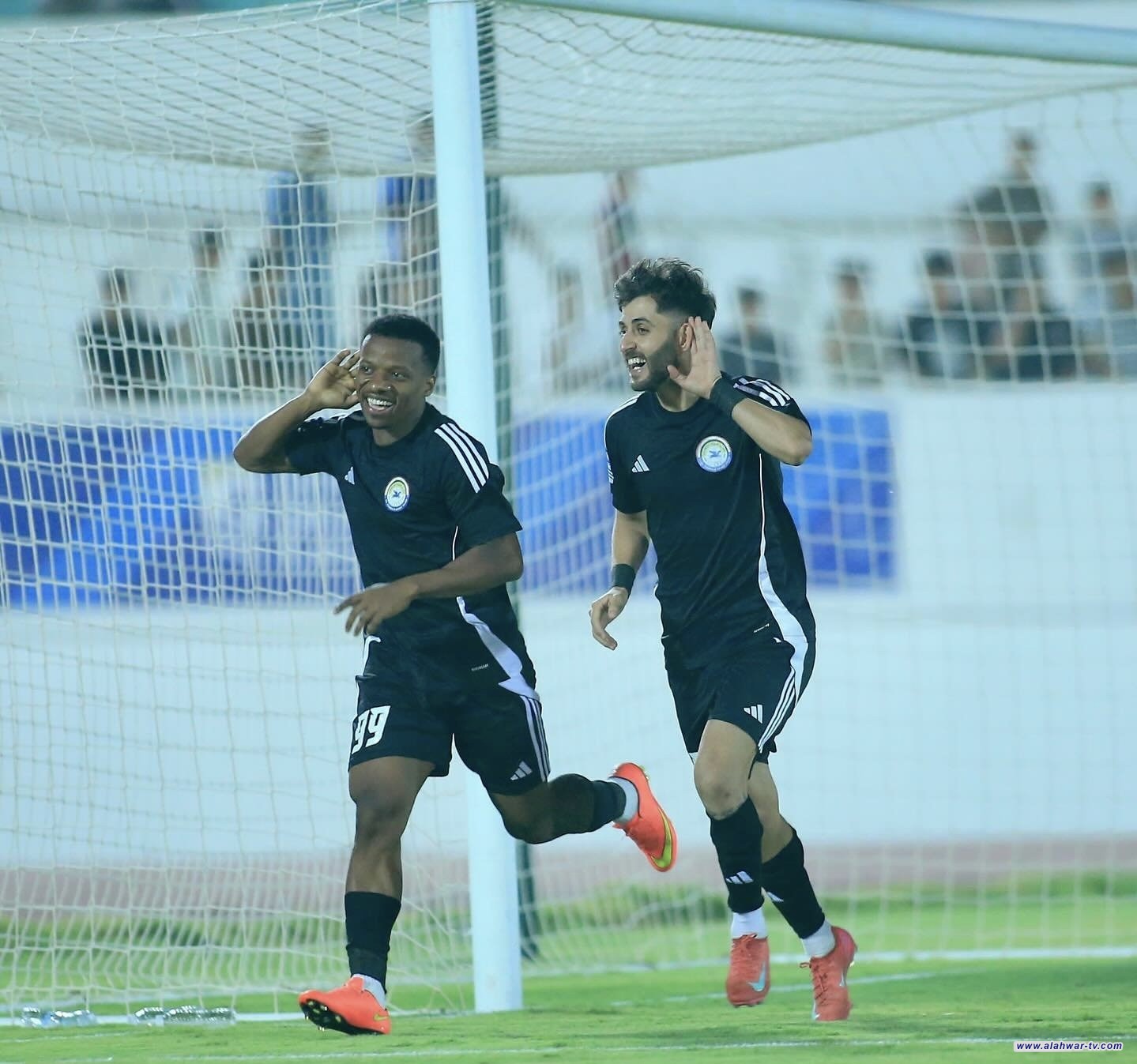 الزوراء يهزم نفط ميسان والشرطة يكتسح الكرمة في دوري النجوم