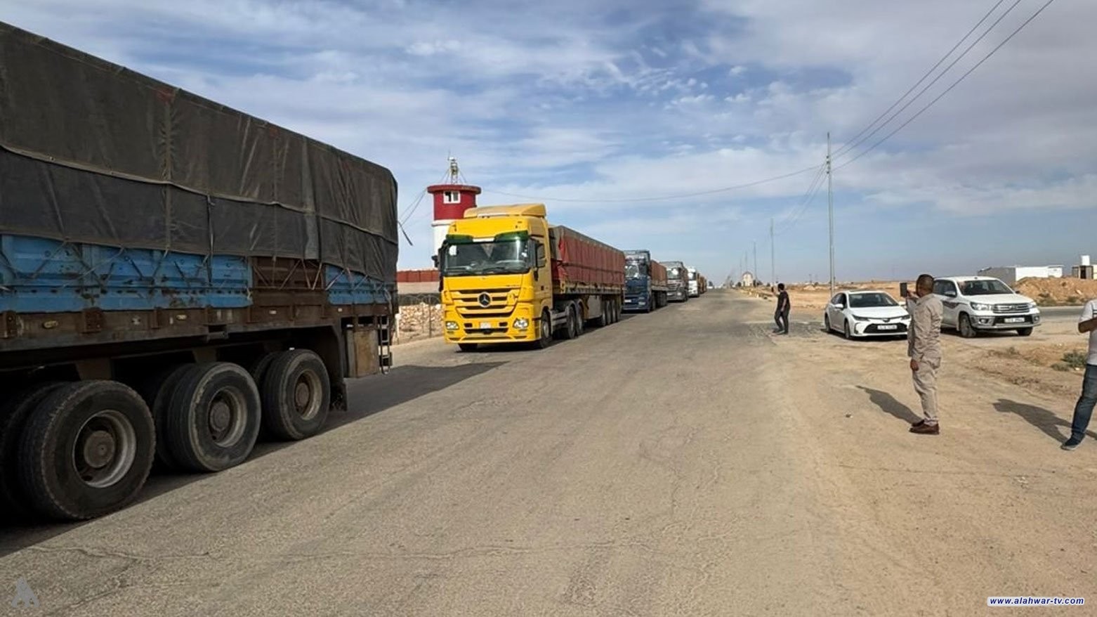 المالية: نمو متسارع في حركة التبادل التجاري عبر مركز جمرك الوليد الحدودي