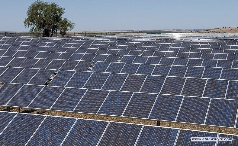 الكهرباء: مشاريع طاقة شمسية بتسع محافظات وخطة للوصول إلى 12 ألف ميغاواط