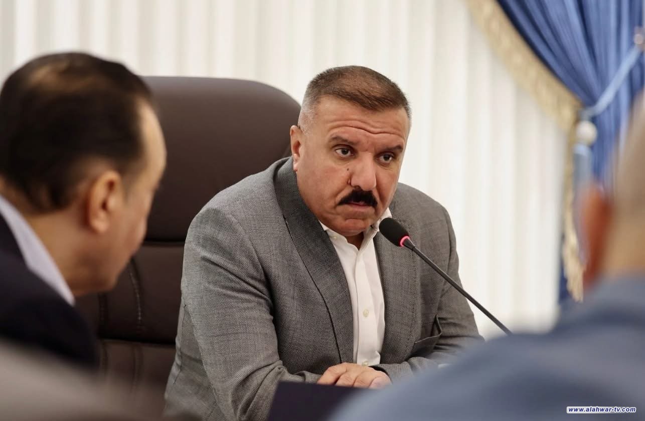 وزير الداخلية يوجه بتوحيد الجهود للقضاء على ما تسمى بـالدكة العشائرية